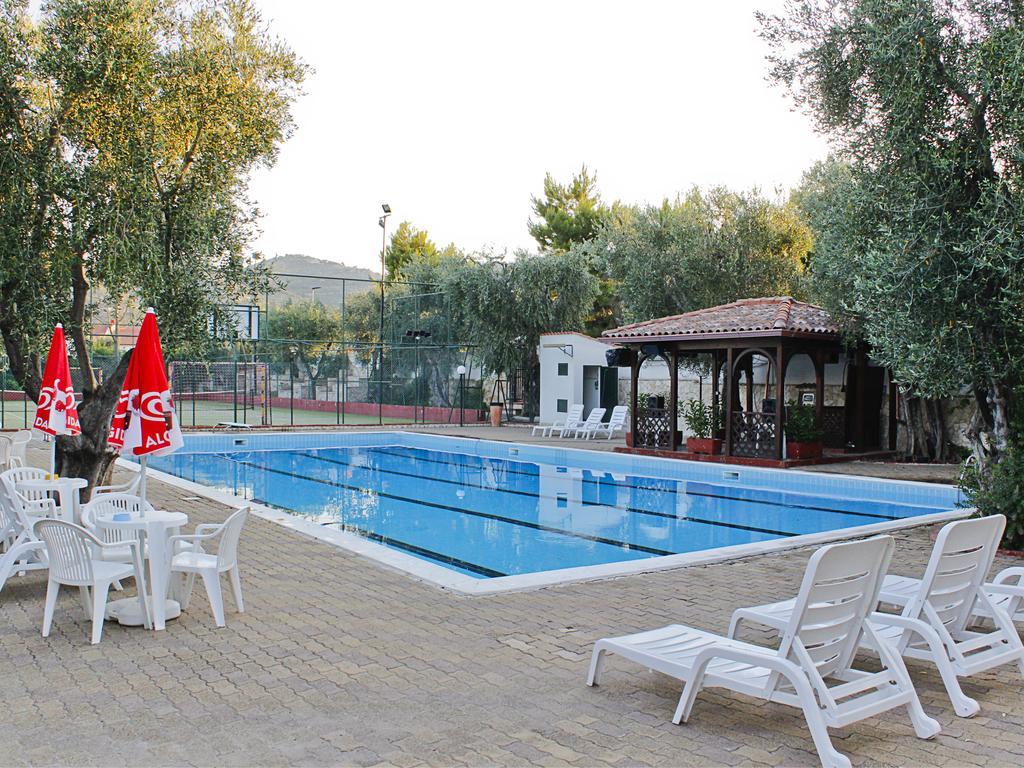 Camping Village Degli Ulivi Mattinata Ngoại thất bức ảnh