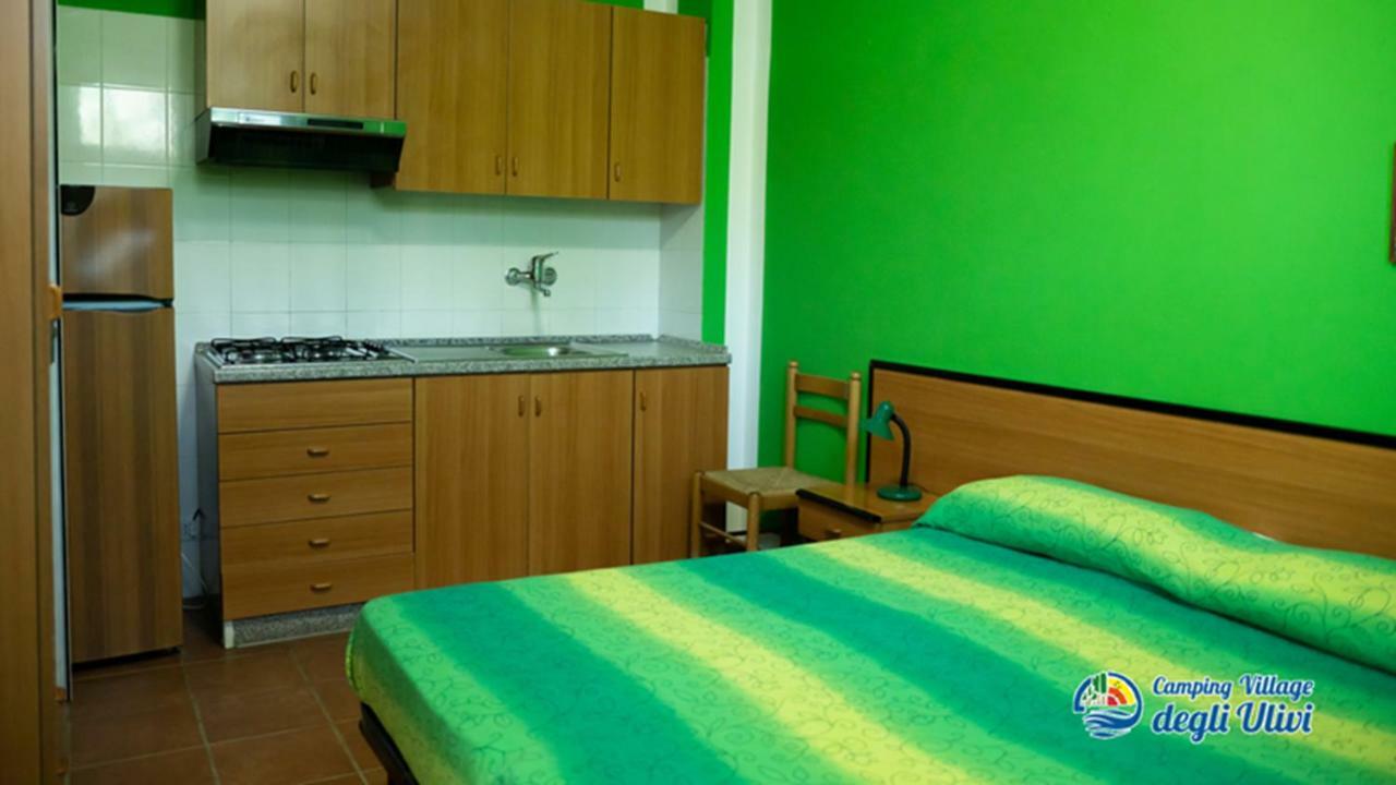 Camping Village Degli Ulivi Mattinata Ngoại thất bức ảnh